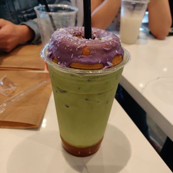 Boba Drive - Peach Matcha with Ube Coconut Mochi Donut - Bubble Tea Near Me - Sunnyvale, California