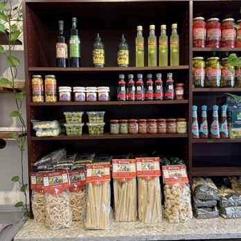 Dominic's Delicatessen - Delis Near Me - Tarrytown, New York
