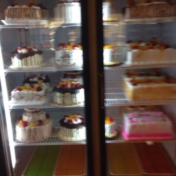 Panaderías Don Goyo - All the beautiful cakes - Bakeries Near Me - Fort Worth, Texas Panaderías Don Goyo - All the beautiful cakes - Bakeries Near Me - Fort Worth, Texas
