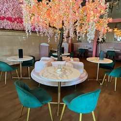 Damacios Bar & Tapas - Dining room