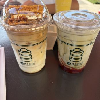 Gram Cafe & Pancakes - Honeycomb Latte and Strawberry Hojicha Latte - Pancakes Near Me - Irvine, California Gram Cafe & Pancakes - Honeycomb Latte and Strawberry Hojicha Latte - Pancakes Near Me - Irvine, California