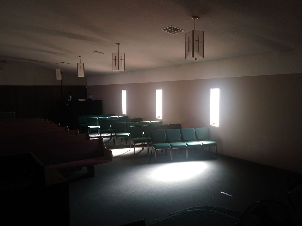 APOSTOLIC LIGHTHOUSE OF BARSTOW Updated June 2024 1221 Barstow Rd