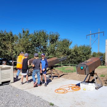 Rowley's Red Barn - Apple cannons - Ice Cream & Frozen Yogurt Near Me - Santaquin, Utah