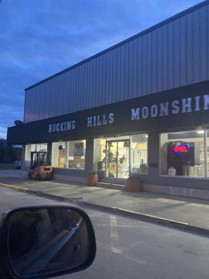 Hocking Hills Moonshine by null