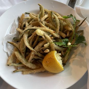 Volares - Italian Near Me - Rutherford, New Jersey