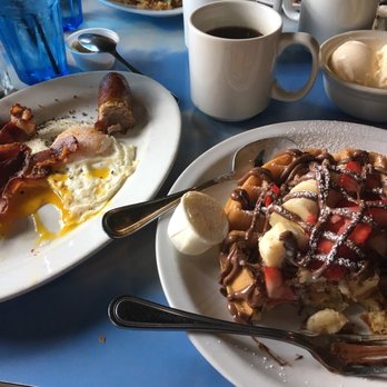 Brownstone Pancake Factory - Breakfast & Brunch Near Me - Edgewater, New Jersey