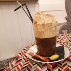 Pipelettes & Co. - Café viennois à 4.80€