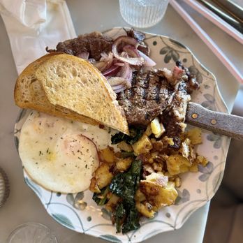 Mamimosas - Pop's Steak and Eggs - Breakfast & Brunch Near Me - West Covina, California