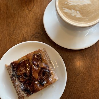 Le Gourmand - Coffee & Tea Near Me - Toronto, Ontario