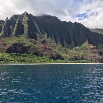 Kauai Sea Tours - Nepali Coast - Boating Near Me - Eleele, Hawaii