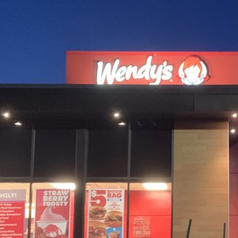 Wendy's - the front of the restaurant - Fast Food Near Me - Portsmouth, New Hampshire Wendy's - the front of the restaurant - Fast Food Near Me - Portsmouth, New Hampshire