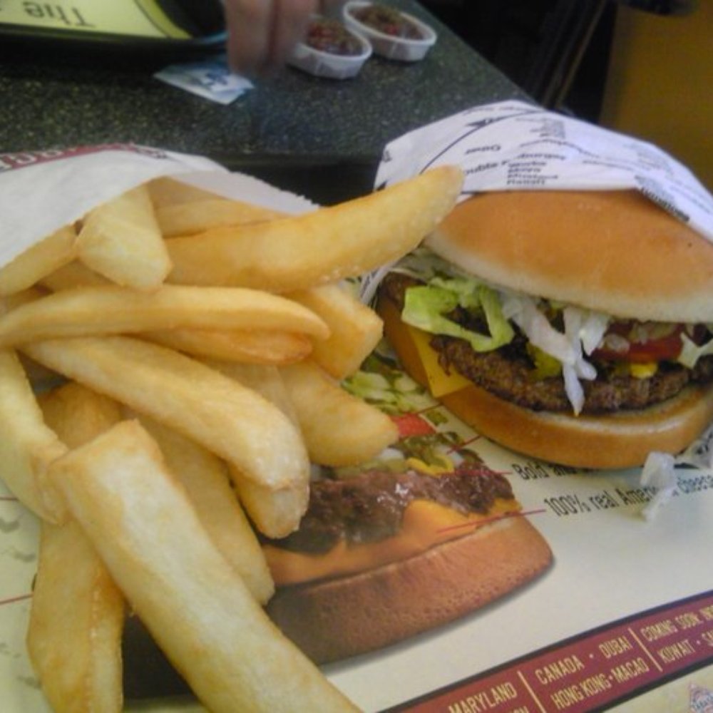 Fatburger - Burgers Near Me - Los Angeles, California