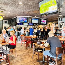 Ollie's Public House