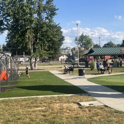 Arch Street Park - Swings , covered picnic area