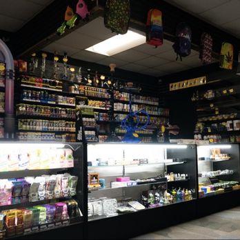 PUFF CITY TOBACCO - Updated June 2026 - 14 Photos - 1340 Dabney Dr,  Henderson, North Carolina - Tobacco Shops - Phone Number