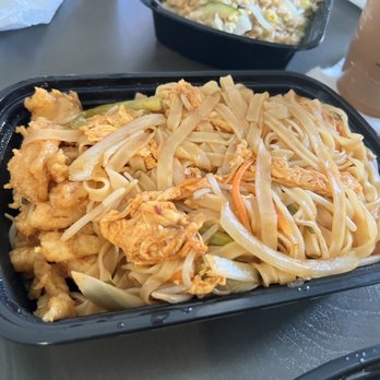 Asian Wok - Chicken Pad Tai - Chinese Near Me - Rancho Cucamonga, California Asian Wok - Chicken Pad Tai - Chinese Near Me - Rancho Cucamonga, California