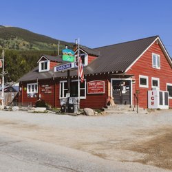 Twin Lakes General Store