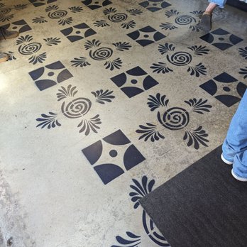 Familia Coffee Roasters - The ground appeared to be very nicely painted concrete. I didn't notice it right away, but it's very nicely done! - Coffee & Tea Near Me - Arcata, California Familia Coffee Roasters - The ground appeared to be very nicely painted concrete. I didn't notice it right away, but it's very nicely done! - Coffee & Tea Near Me - Arcata, California