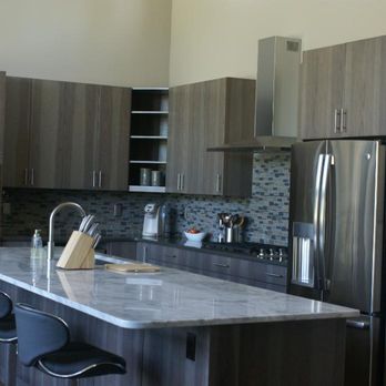 Jeff Moeller Construction - a kitchen with stainless steel appliances - General Contractors Near Me - Walla Walla, Washington Jeff Moeller Construction - a kitchen with stainless steel appliances - General Contractors Near Me - Walla Walla, Washington