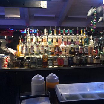 Wurzbach Ice House - Extensive bar - Beer Bar Near Me - San Antonio, Texas Wurzbach Ice House - Extensive bar - Beer Bar Near Me - San Antonio, Texas
