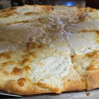 Villaggio's Pizzeria - White Pizza - Pizza Near Me - Newberry, Florida Villaggio's Pizzeria - White Pizza - Pizza Near Me - Newberry, Florida