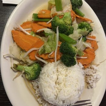 Crispy Pork Gang - Thai Near Me - Los Angeles, California