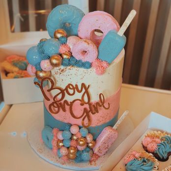 Cakes By Jess - a box of cupcakes and a cake - Bakeries Near Me Cakes By Jess - a box of cupcakes and a cake - Bakeries Near Me