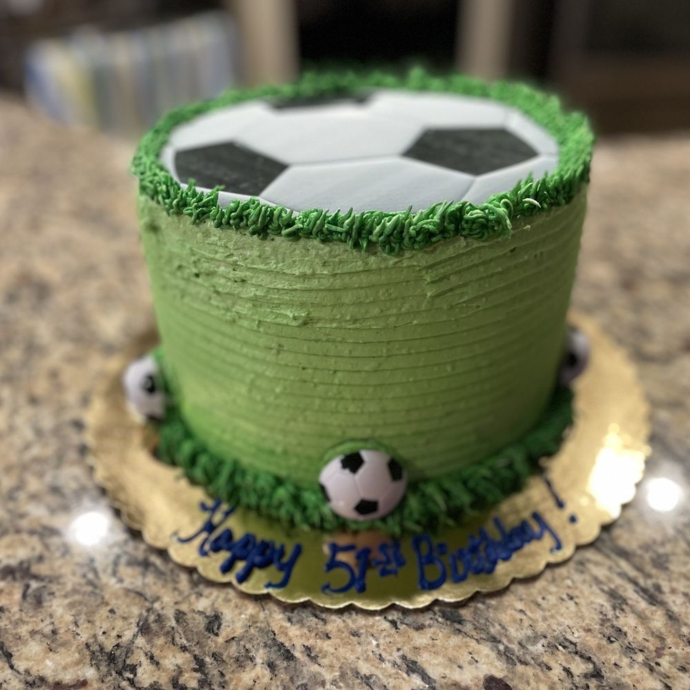 Chantel's Bakery - a soccer themed cake - Cupcakes Near Me - Sterling, Virginia Chantel's Bakery - a soccer themed cake - Cupcakes Near Me - Sterling, Virginia