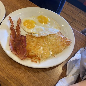 Denny's - Diners Near Me - Patterson, California