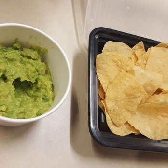 Dilla Libre Dos - Chips & fresh guac - Mexican Near Me - Scottsdale, Arizona