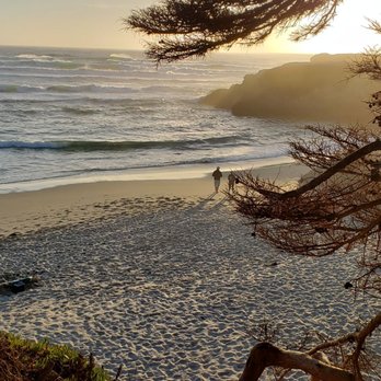 Beachcomber Motel - Hotels Near Me - Fort Bragg, California