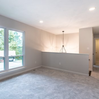 Carpetland USA - empty living room with sliding glass doors - Flooring Near Me - Roanoke, Virginia Carpetland USA - empty living room with sliding glass doors - Flooring Near Me - Roanoke, Virginia