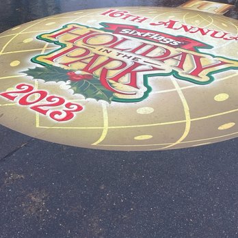 Six Flags Discovery Kingdom - Amusement Parks Near Me - Vallejo, California