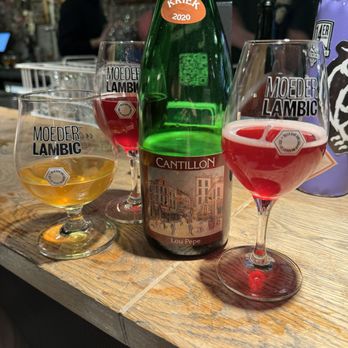 Moeder Lambic - Beer Bar Near Me - Brussels, BRU