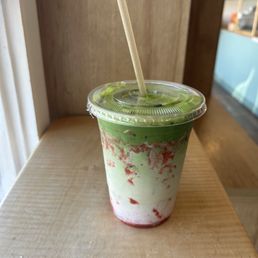 strawberry matcha strawberry matcha