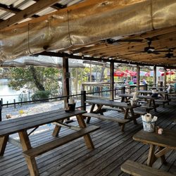 Big Daddy's Grill - Outdoor dining