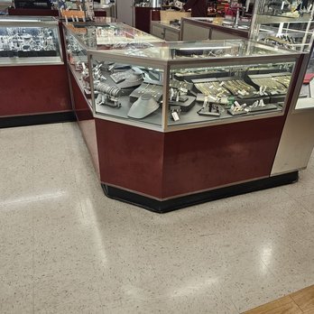 TJ MAXX - Updated January 2026 - 101 Photos & 49 Reviews - 7040 N