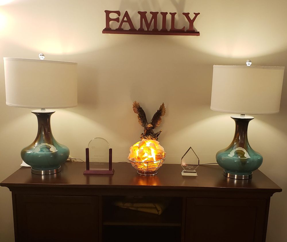 Marriage and Family therapist counseling - grief counselor in Milwaukee, WI