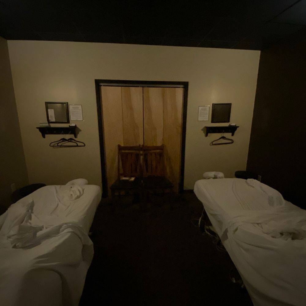 Elements Massage - Couples Massage room (after) - Massage Near Me - Concord Township, Ohio Elements Massage - Couples Massage room (after) - Massage Near Me - Concord Township, Ohio