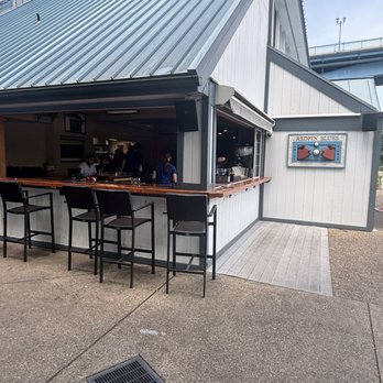 Redfin Blues - Outside bar - Seafood Near Me - Pittsburgh, Pennsylvania