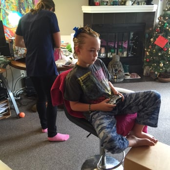 The Lice Clinic - Rigel relaxing while Daria worked her magic - Lice Services Near Me - Seattle, Washington The Lice Clinic - Rigel relaxing while Daria worked her magic - Lice Services Near Me - Seattle, Washington
