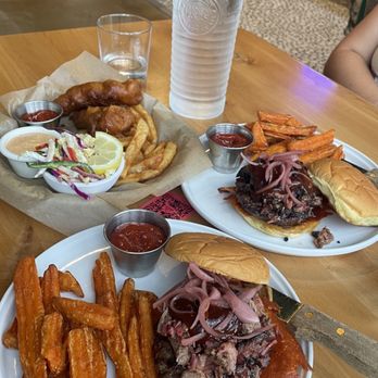 Triple Taproom & Kitchen - Breweries Near Me - Milwaukee, Wisconsin