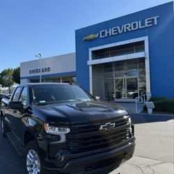 Swickard Chevrolet - Thousand Oaks - 2025 Chevy Silverado RST 6.2L V8