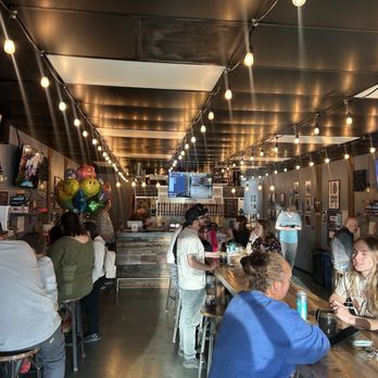 Neighborly Pints - Beer Bar Near Me - Broomfield, Colorado Neighborly Pints - Beer Bar Near Me - Broomfield, Colorado