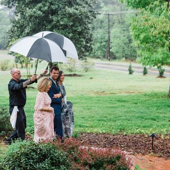 Celebration Sidekicks - Dennis going the extra mile on our rainy wedding day - Bartenders Near Me Celebration Sidekicks - Dennis going the extra mile on our rainy wedding day - Bartenders Near Me