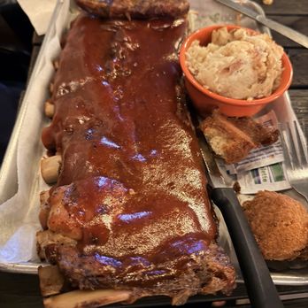 Cocoa Beach Fish Camp Grill - Full rack of ribs - New American Near Me - Cocoa Beach, Florida
