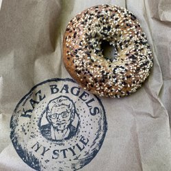Kaz Bagels - Everything bagel