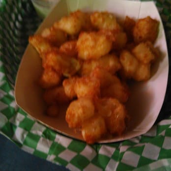 Casper's and Runyon's Nook - Cheese curds - Dive Bars Near Me - Saint Paul, Minnesota