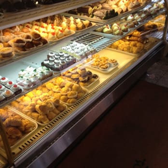 Fortunato Brothers - Heaven! - Desserts Near Me - Brooklyn, New York