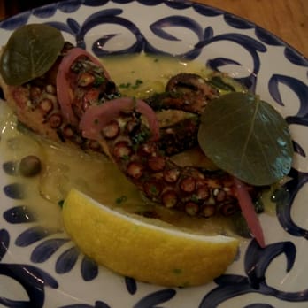 Mamakas Taverna - Octopus - Greek Near Me - Toronto, Ontario Mamakas Taverna - Octopus - Greek Near Me - Toronto, Ontario